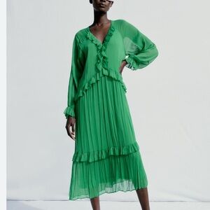 Zara green dress oversize XS small